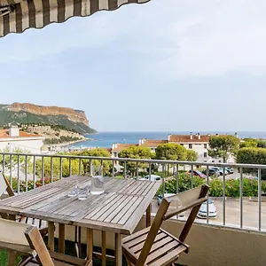 Apartment Chez Jacques Par Dodo-a-cassis, Cassis