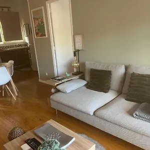 Apartment Magnifique A Cassis,parking,2 Pas Du Port, Cassis